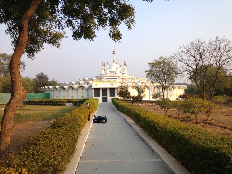 Vipassana - The meditation temple